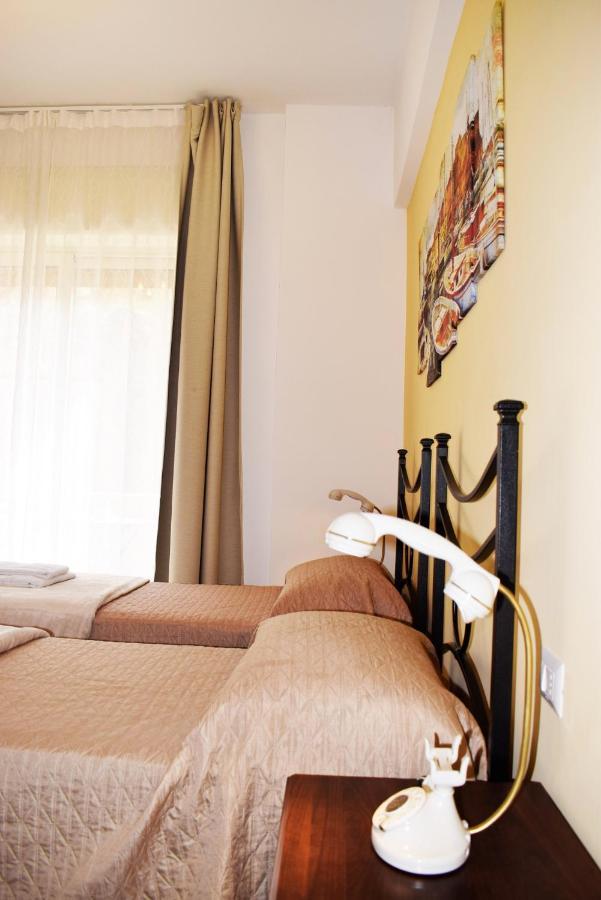Ferienwohnung Neapolis Pie Exterior foto